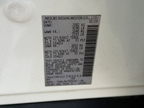 Used 2020 Nissan Rogue S image 29