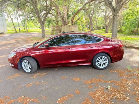 Used 2016 Chrysler 200 Limited w/ Anniversary Edition FWD image 7