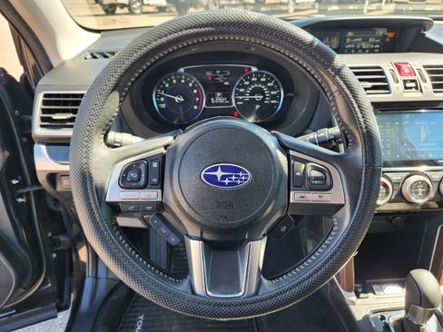 Used 2018 Subaru Forester 2.5i Touring w/ Popular Package #2 AWD/4WD image 22