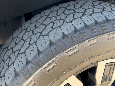 Used 2024 GMC Sierra 2500 Denali Ultimate w/ Max Trailering Package image 16