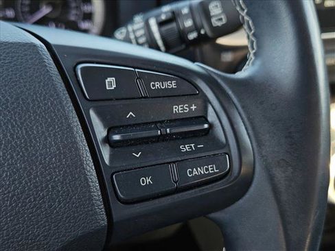 Used 2020 Hyundai Venue image 13