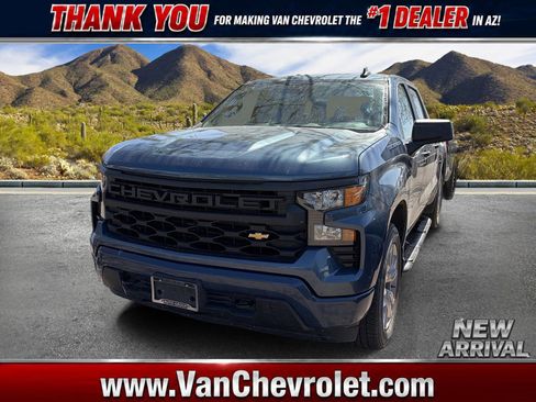 Used 2024 Chevrolet Silverado 1500 Custom AWD/4WD image 1