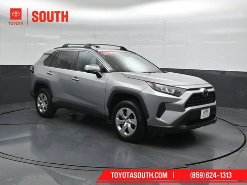 Used 2019 Toyota RAV4 LE w/ All Weather Liner Package AWD/4WD image 4