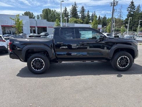 New 2025 Toyota Tacoma TRD Off-Road image 2