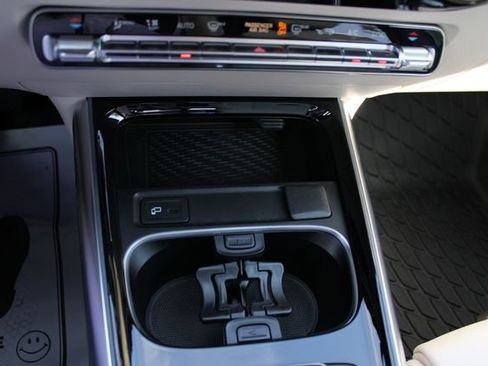 Used 2023 Mercedes-Benz GLA 250 4MATIC image 15