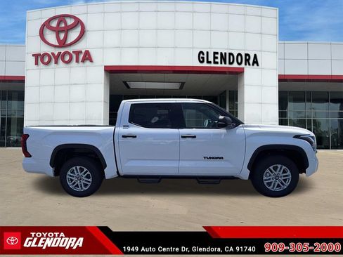 New 2026 Toyota Tundra SR5 RWD image 12