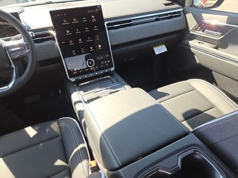 New 2026 GMC Sierra EV Elevation image 26