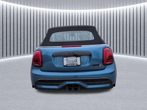 Used 2023 MINI Cooper S w/ Signature Upholstery Package FWD image 9