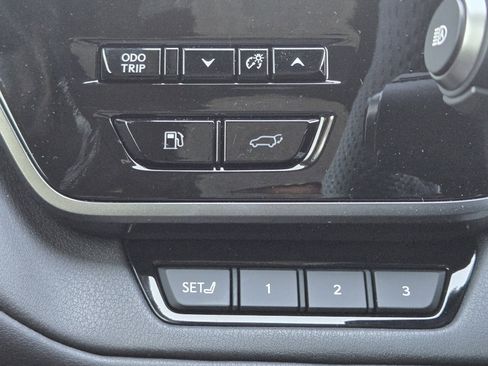 New 2026 Lexus TX 500h AWD image 16