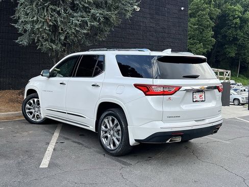 Used 2021 Chevrolet Traverse Premier w/ LPO, Cargo Package image 18