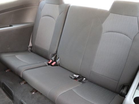 Used 2016 Chevrolet Traverse LT FWD image 28