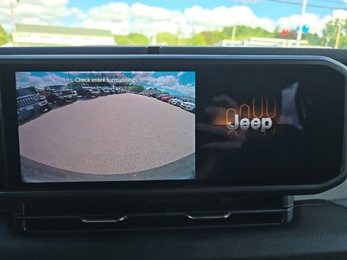 New 2025 Jeep Wrangler Sport S image 28