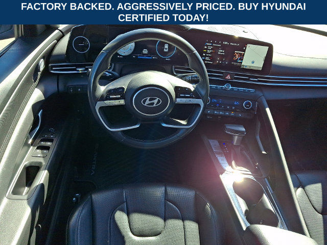 Certified 2025 Hyundai Elantra Limited FWD image 13