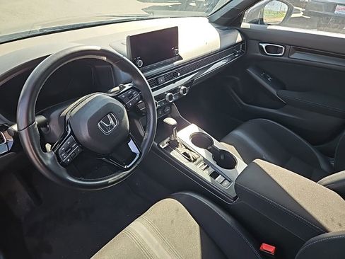 Used 2025 Honda Civic Sport image 15