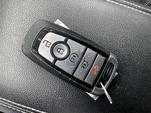 Used 2023 Ford Escape Active image 11