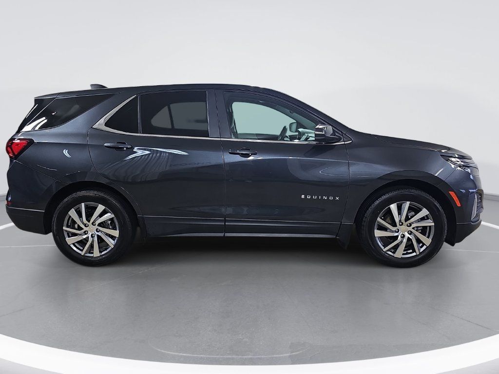Certified 2023 Chevrolet Equinox LT FWD image 2