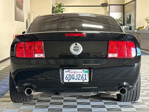 Used 2008 Ford Mustang GT Premium RWD image 5