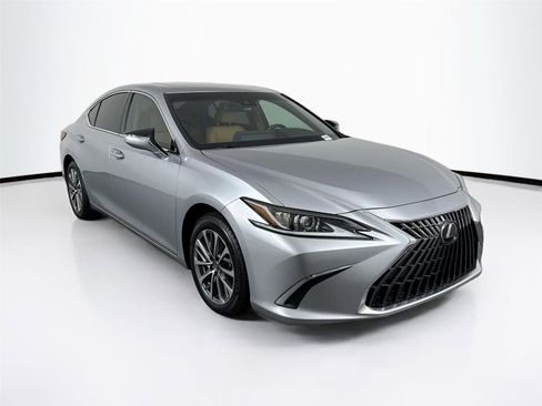 Used 2023 Lexus ES 350 image 4