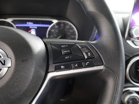 Used 2023 Nissan Sentra SV FWD image 42