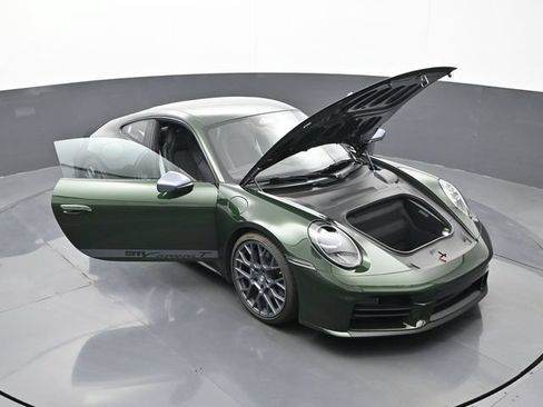 Certified 2026 Porsche 911 Carrera T RWD image 28