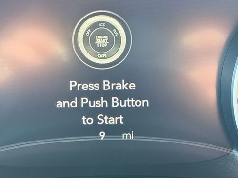 New 2026 Chrysler Pacifica Limited image 10