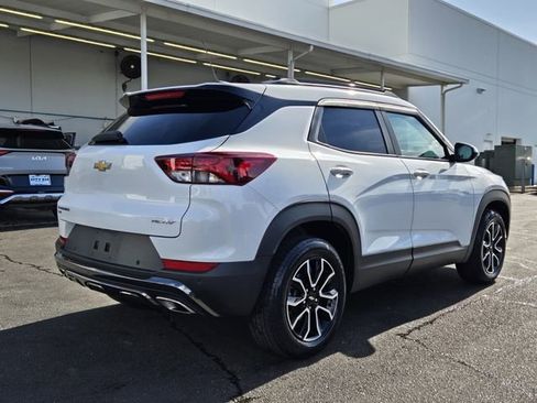 Certified 2021 Chevrolet TrailBlazer ACTIV w/ Sun and Liftgate Package image 4