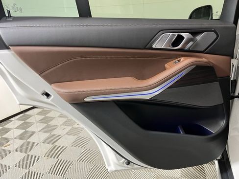 Used 2024 BMW X5 xDrive40i w/ Premium Package image 20