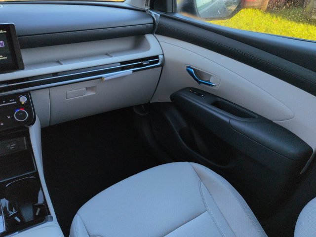 New 2026 Hyundai Tucson SEL FWD image 16