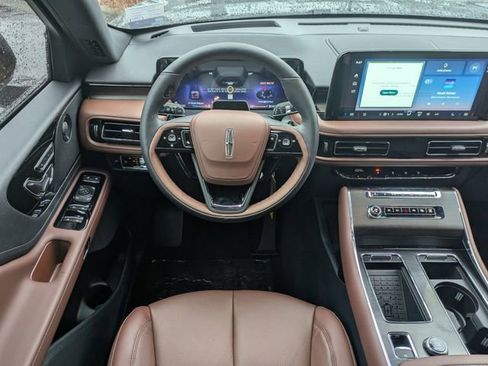 New 2026 Lincoln Aviator Reserve w/ Jet Appearance Package image 15