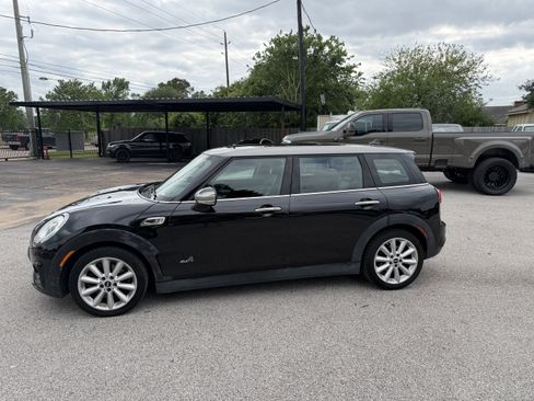Used 2017 MINI Cooper Clubman S AWD/4WD image 8