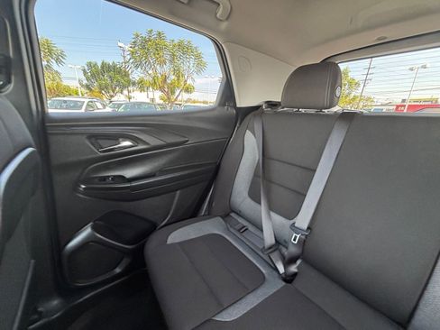 Used 2025 Chevrolet TrailBlazer LT image 40