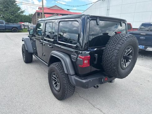 Used 2026 Jeep Wrangler Unlimited Rubicon 392 w/ Quick Order Package 27X Moab AWD/4WD image 4