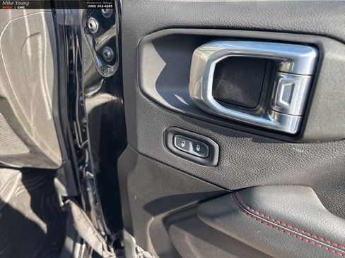 Used 2023 Jeep Wrangler Unlimited Rubicon w/ Cold Weather Group image 48