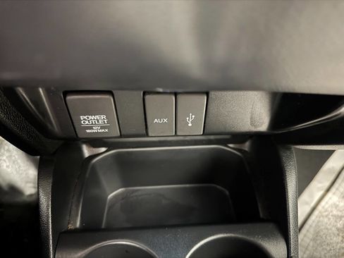 Used 2015 Honda Fit LX image 38