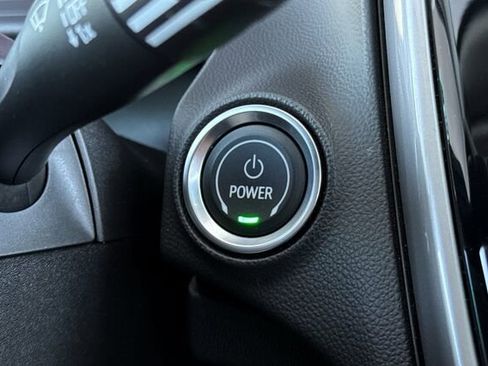 Used 2023 Chevrolet Bolt EUV LT w/ Driver Confidence Package image 21