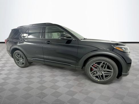 New 2026 Ford Explorer ST w/ Sun And Sound Package AWD/4WD image 4