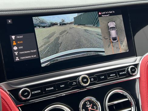 Used 2020 Bentley Continental GT image 27