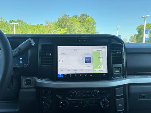 New 2026 Ford F350 XLT w/ XLT Premium Package AWD/4WD image 17