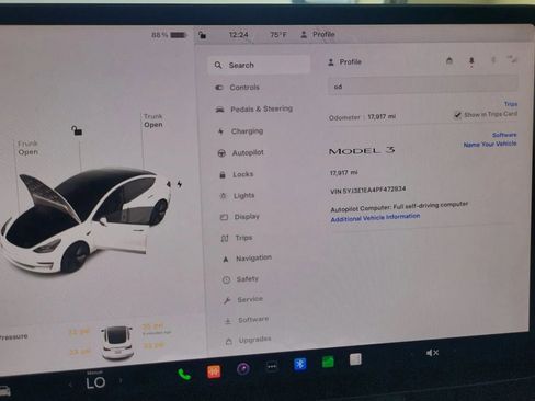 Used 2023 Tesla Model 3 Standard Range image 2