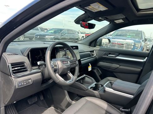 New 2026 GMC Terrain Elevation w/ Elevation Premium Package AWD/4WD image 19