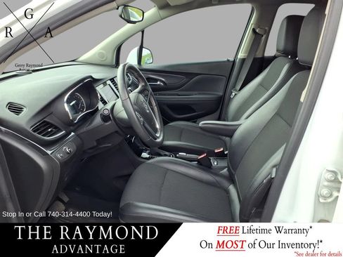 Used 2022 Buick Encore Preferred w/ Safety Package AWD/4WD image 17