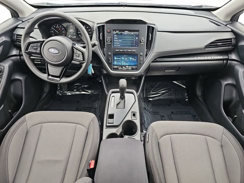 Used 2024 Subaru Crosstrek 2.0i w/ Crosstrek Mirror Package image 11