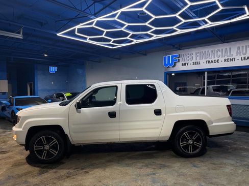 Used 2013 Honda Ridgeline Sport image 10