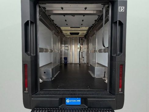 Used 2024 Chevrolet Brightdrop 600 w/ Commercial Equipment Package AWD/4WD image 25