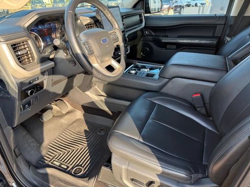 Used 2023 Ford Expedition Max XLT RWD image 9