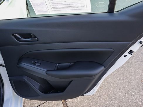 Used 2025 Nissan Altima 2.5 S image 18