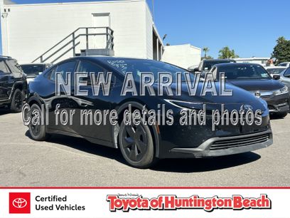 Used 2025 Toyota Prius LE