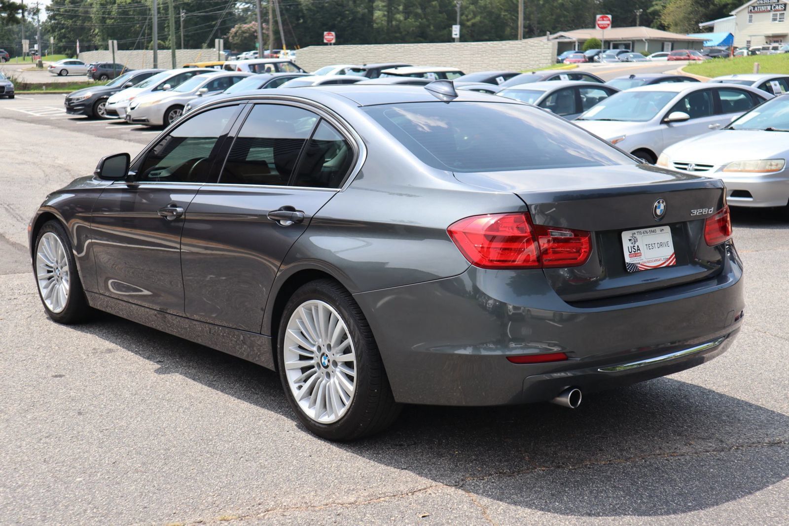 Used 2014 BMW 328d Sedan RWD image 4