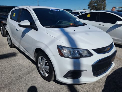 Used 2019 Chevrolet Sonic LT image 4