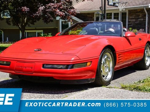 Used 1994 Chevrolet Corvette Convertible RWD image 1